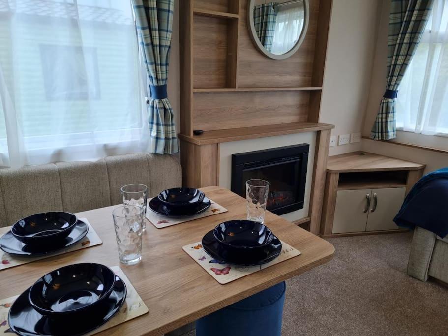 Georgia Lodge Knaresborough Bagian luar foto