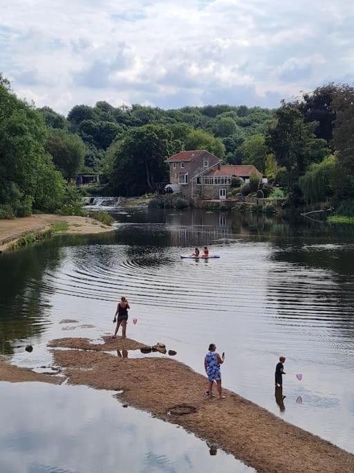 Georgia Lodge Knaresborough Bagian luar foto